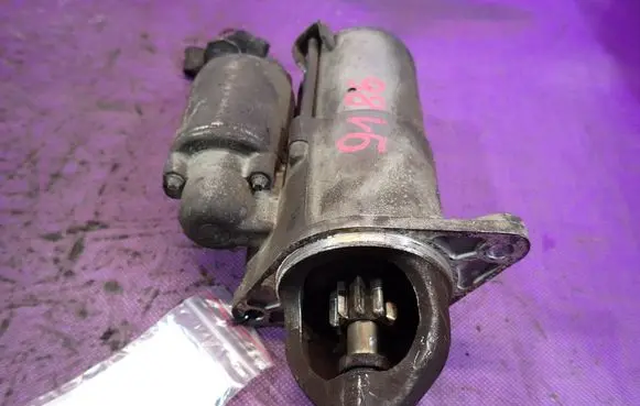 Opel Astra H Starter motor