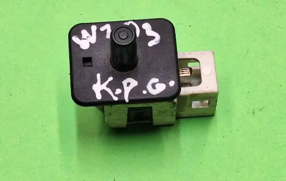 Mercedes-Benz C W203 Front door sensor coupe 2028209410 3001150R