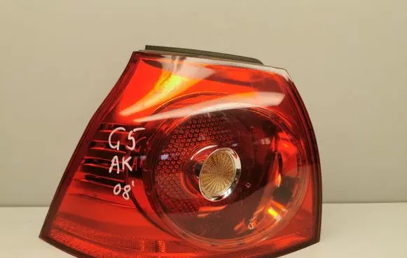 Volkswagen Golf V Rear/tail lights 1K6945095AA