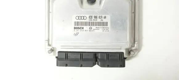 Audi A4 S4 B6 8E 8H Engine control unit/module 038906019AN