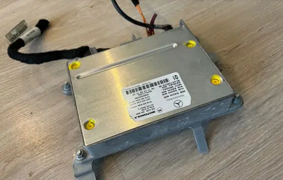 Mercedes-Benz S W221 Bluetooth control unit module A2168206526 DB70111385 A2164420760
