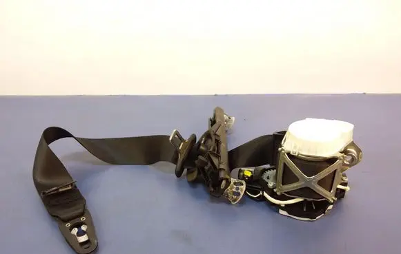 Porsche Panamera (970) Front seatbelt 97080303303