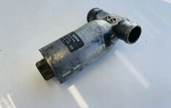 BMW 5 E39 Idle control valve (regulator) 0280140545 1744713