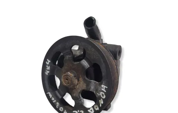 Honda CR-V Power steering pump 