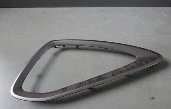 Opel Crossland X Front door trim bar 13463510 39018539