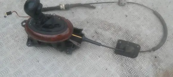 Chrysler Neon II Gear shifter/selector