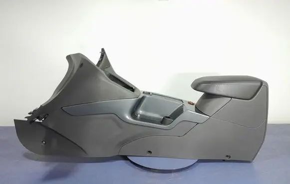 Ford Kuga I Armrest 