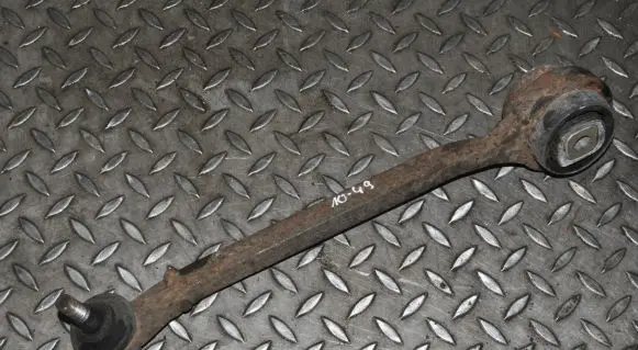 Chrysler 300C Front lower control arm/wishbone