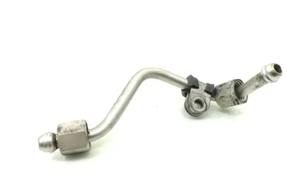 Volkswagen PASSAT B7 USA Fuel main line pipe 06K127501J