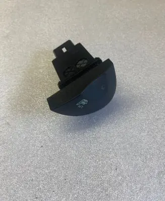 Hyundai Santa Fe Seat heating switch 864W0171
