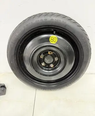 Toyota Avensis T250 R17 spare wheel 