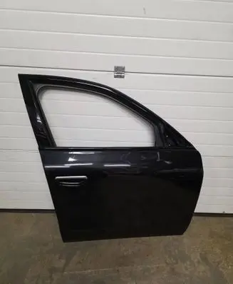 Maserati Grecale Front door