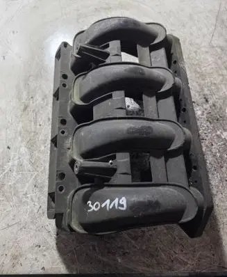 Mercedes-Benz Vito Viano W638 Intake manifold 6110900637