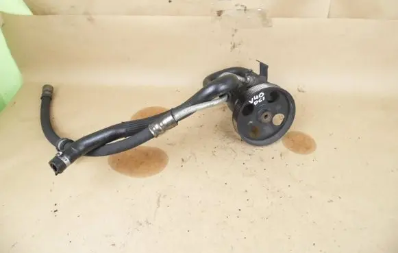 Volvo S40, V40 Power steering pump 8200071050 26083376