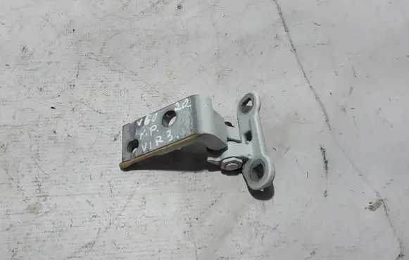 Volvo V60 Front door upper hinge 31662716