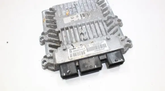 Peugeot 807 Engine control unit/module 9655939780 5WS40171CT