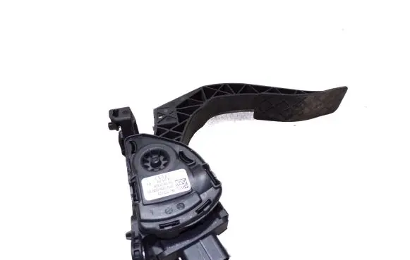 Audi A6 S6 C6 4F Accelerator throttle pedal 8K1723523