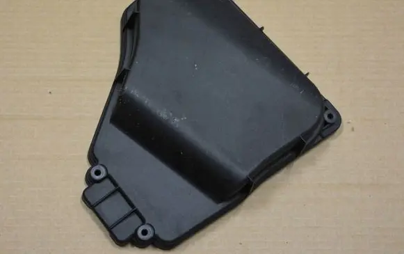Audi A8 S8 D4 4H Fuse box cover 4H0937555