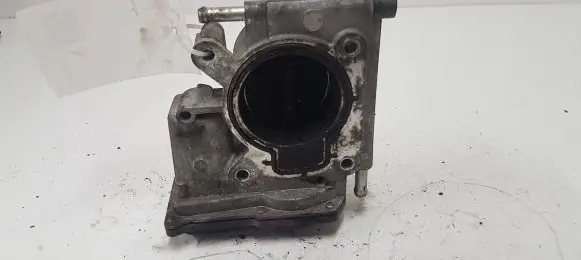 Mazda 6 Throttle valve L3R413640