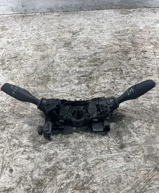 Toyota RAV 4 (XA50) Wiper turn signal indicator stalk/switch 17F744