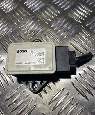 Toyota Auris 150 ESP acceleration yaw rate sensor 0265005650 8918306010