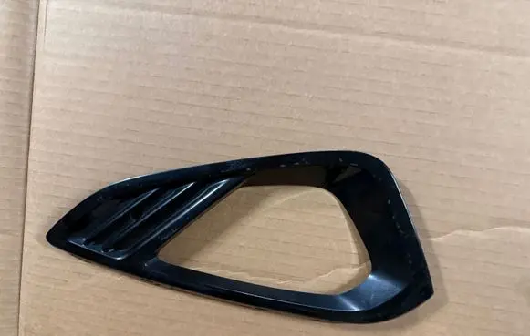 Ford Fiesta Front fog light trim/grill H1BB15B216A1