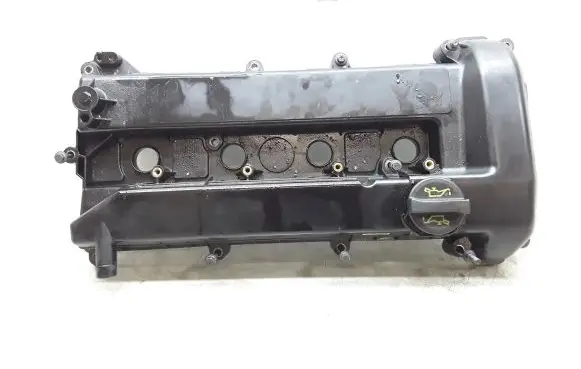 Rocker cam cover