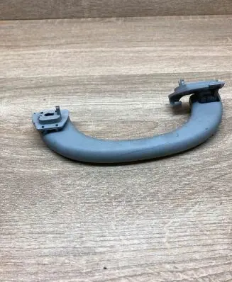 Mercedes-Benz E W211 Rear interior roof grab handle A2118100051