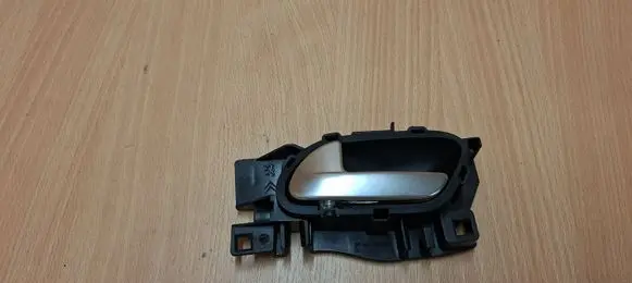 Front door interior handle