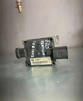 BMW 1 F20 F21 Coolant fan relay 7608410 5000923 700010439413
