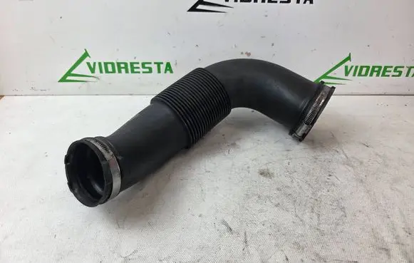 Audi Q7 4L Air intake hose/pipe 4L0129628D