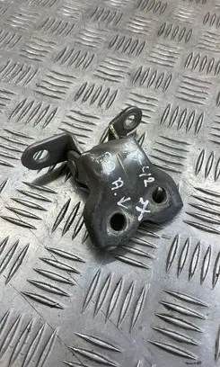Toyota Previa (XR30, XR40) II Front door lower hinge 