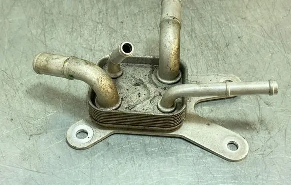 Toyota Prius (XW50) Gearbox / Transmission oil cooler 026070881