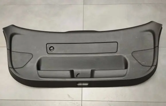 Audi A1 Tailgate trim 8X3867979