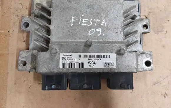 Ford Fiesta Engine control unit/module AV2112A650CA S180047012
