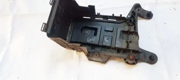 Volkswagen Golf V Battery box tray cover/lid 1K0915333G