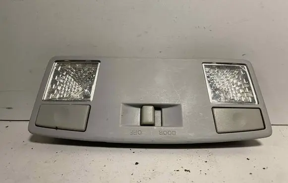 Mazda 6 Front seat light 3D03