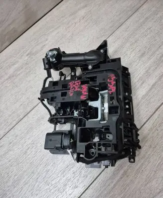 Porsche Taycan 9J1 Front door lock 9J1800375Y