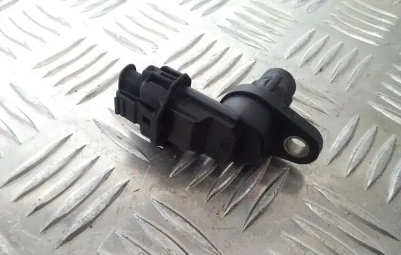Opel Corsa D Camshaft position sensor 0232103067