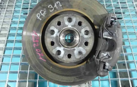 Volkswagen PASSAT B7 Front wheel hub spindle knuckle IMPRK1292071