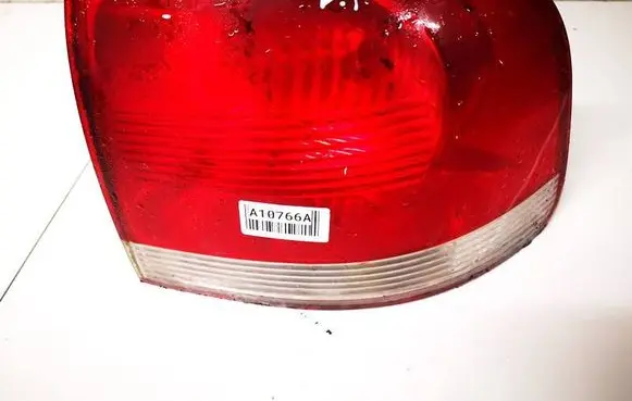 Volkswagen Touareg I Rear/tail lights 7l6945096k