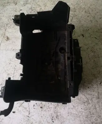 Nissan Qashqai Battery tray 