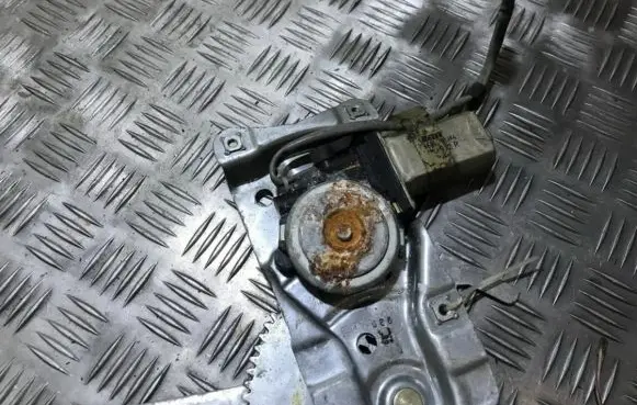 Mazda 323 F Rear door window regulator motor 3640161866 36401-61866