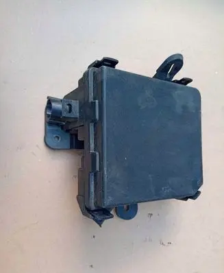 Nissan Pulsar Fuse box set