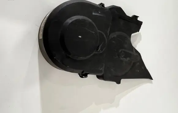 Volkswagen Touran I Timing belt guard (cover) 045109107F