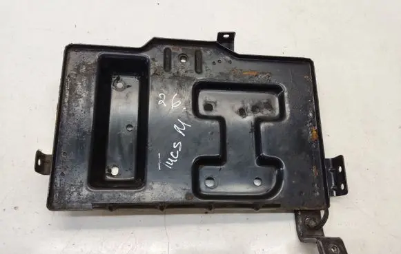 Hyundai Tucson JM Battery tray 