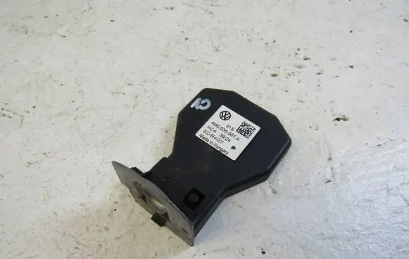 Audi A3 S3 8V Antenna control unit 4M0035507A