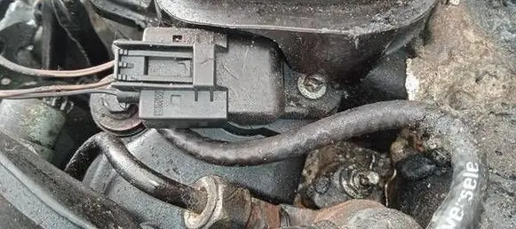 Camshaft position sensor