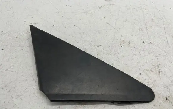 Toyota Corolla Verso E121 Fender end trim 601170F010