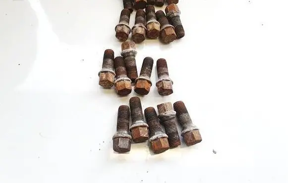 Skoda Superb B5 (3U) Nuts/bolts 